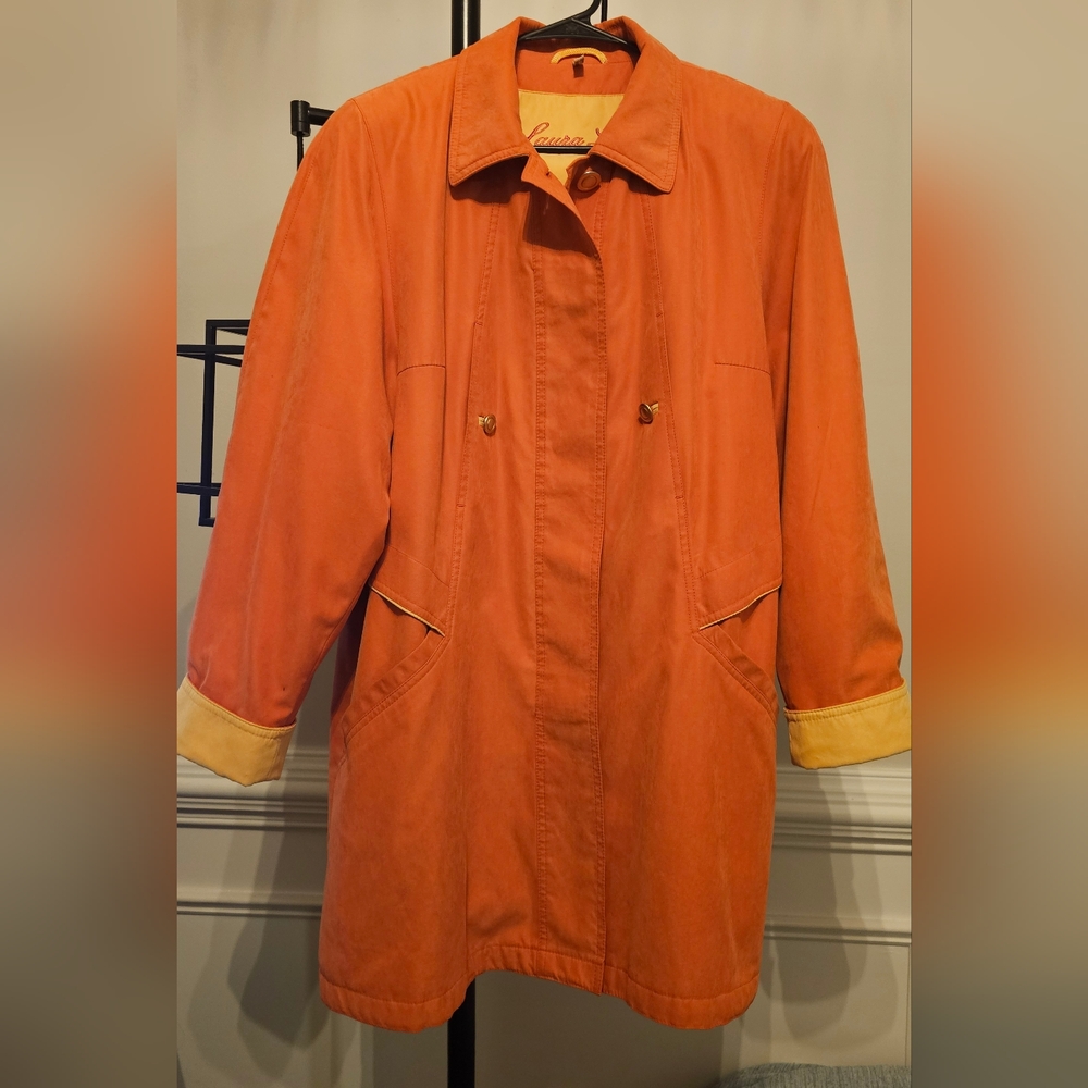 Laura Lebelo Original Women Trench, Imported US Size 12/L , GB 16 like new